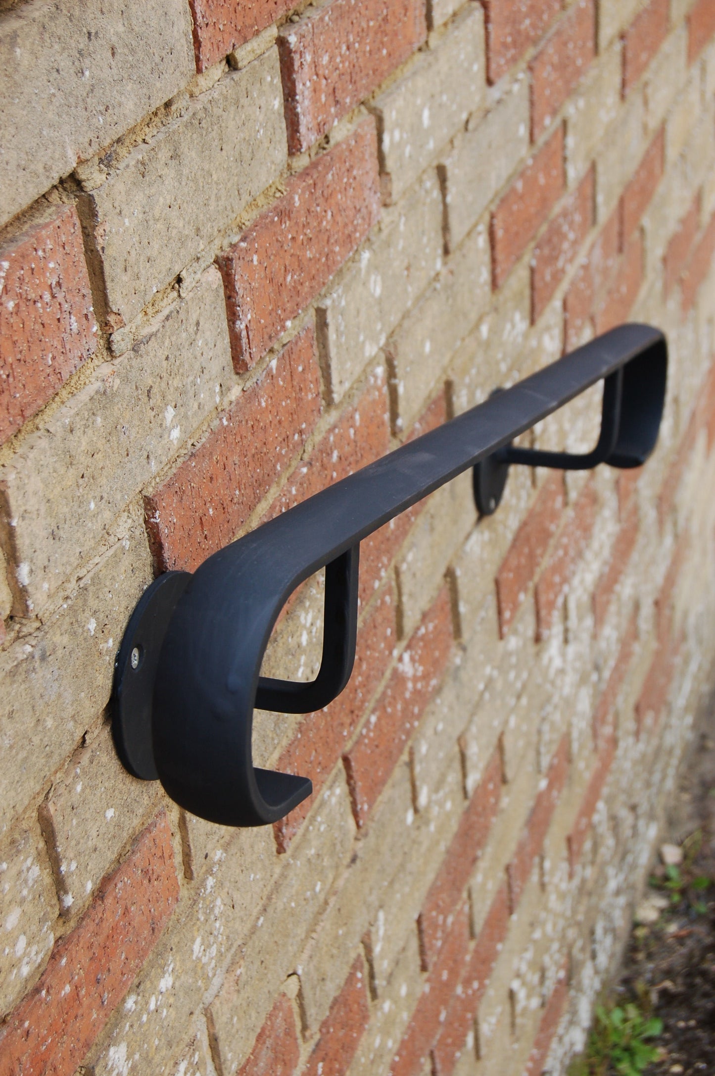 Wrought Iron Metal Wall Mounted Handrail Railing - Ozias - 1.5m - 2.1m